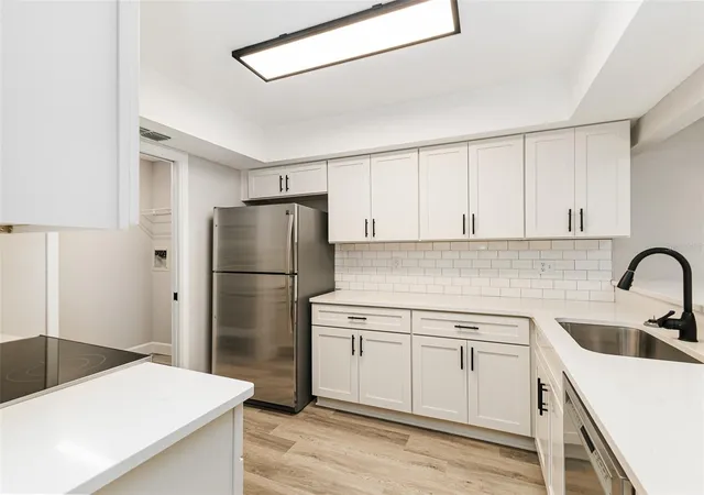 Photo 3 of Condo for sale at 6616 Sweetbriar Ln, Lakeland, FL 33813 | MLS# L4965678 | Listing updated on 2026-10-10