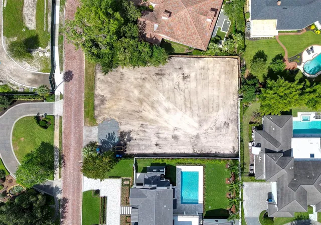 Photo 3 of Land for sale at 2036 Via Tuscany, Winter Park, FL 32789 | MLS# O6448788 | Listing updated on 2026-10-10