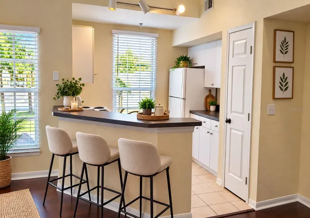 Listing Photo 4 - Condo for sale in building located at 6344 Raleigh St, ORLANDO, FL 32835 - Unit #1114