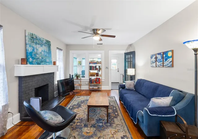 Photo 3 of Single family home for sale at 1527 13th Street S, Saint Petersburg, FL 33705 | MLS# TB8556727 | Listing updated on 2026-10-10