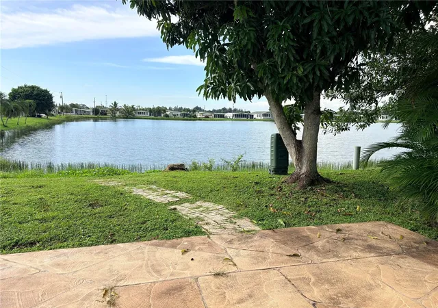 Photo 4 of Manufactured home for sale at 3062 Artesian Ln, North Fort Myers, FL 33917 | MLS# A4709105 | Listing updated on 2026-10-10