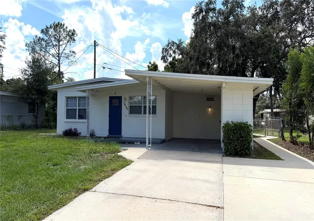 Photo 1 of Single family home for sale at 1425 Hester Dr, Lakeland, FL 33801 | MLS# L4965681 | Listing updated on 2026-10-09