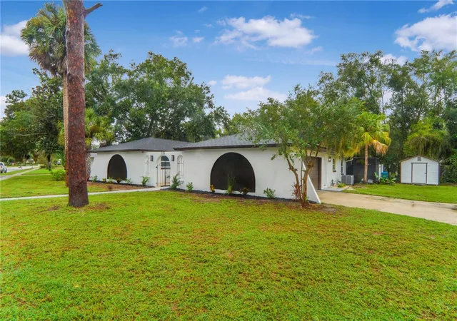 Photo 2 of Single family home for sale at 219 Sheridan Ave, Longwood, FL 32750 | MLS# O6448796 | Listing updated on 2026-10-10