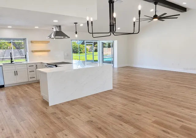 Photo 4 of Single family home for sale at 102 Windward Dr, Osprey, FL 34229 | MLS# TB8556740 | Listing updated on 2026-10-10