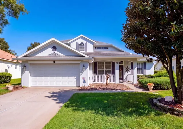 Photo 1 of Single family home for sale at 3898 Beacon Ridge Way, Clermont, FL 34711 | MLS# O6448798 | Listing updated on 2026-10-10