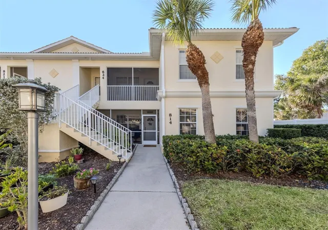 Photo 3 of Condo for sale at 800 Gdns Edge Dr #814, Venice, FL 34285 | MLS# N6146140 | Listing updated on 2026-10-11