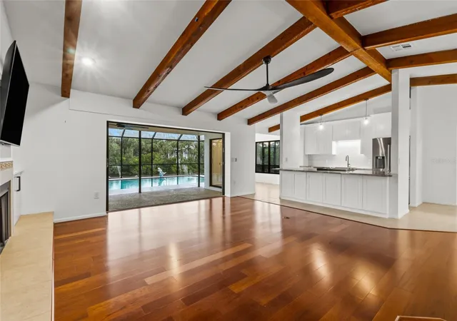 Photo 3 of Single family home for sale at 5424 America Dr, Sarasota, FL 34231 | MLS# A4709112 | Listing updated on 2026-10-10