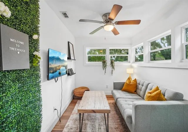 Photo 1 of Single family home for sale at 6806 N 17th Street, Tampa, FL 33610 | MLS# TB8556748 | Listing updated on 2026-10-29