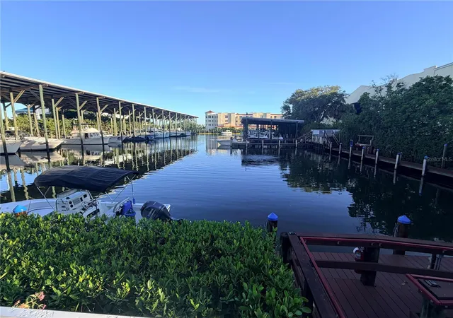 Photo 3 of Land for sale at 570 Blackburn Point Rd #Siesta 25, Osprey, FL 34229 | MLS# A4709114 | Listing updated on 2026-10-10