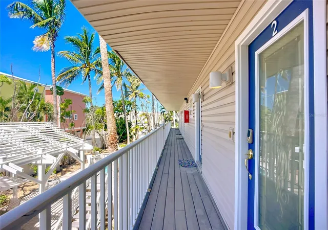 Photo 4 of Condo for sale at 3100 Gulf Dr #2, Holmes Beach, FL 34217 | MLS# TB8556754 | Listing updated on 2026-10-21