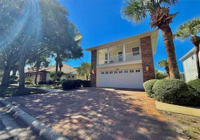Photo 3 of Single family home for sale at 32 Front St, Palm Coast, FL 32137 | MLS# FC322030 | Listing updated on 2026-10-30