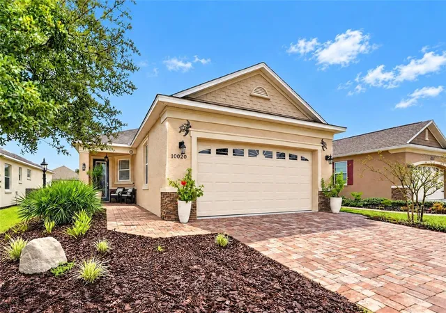Single family home for sale at 10020 SW 96th Street, OCALA, FL 34481 | MLS# OM733778