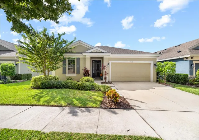 Single family home for sale at 6005 Shadowlake Dr, APOLLO BEACH, FL 33572 | MLS# TB8556755
