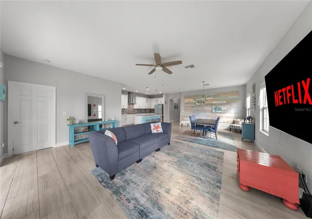 Photo 4 of Single family home for sale at 6005 Shadowlake Dr, Apollo Beach, FL 33572 | MLS# TB8556755 | Listing updated on 2026-10-29