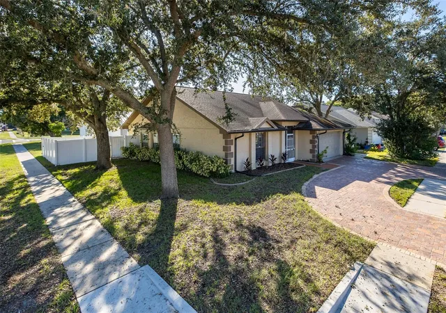 Photo 3 of Single family home for sale at 4622 Sawgrass Blvd, New Port Richey, FL 34653 | MLS# W7890231 | Listing updated on 2026-10-17