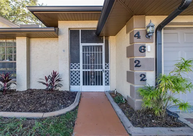 Photo 3 of Single family home for sale at 4622 Sawgrass Blvd, New Port Richey, FL 34653 | MLS# W7890231 | Listing updated on 2026-10-17