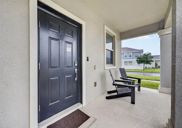 Photo 3 of Townhouse for sale at 14017 Title Way, Winter Garden, FL 34787 | MLS# O6448815 | Listing updated on 2026-10-19