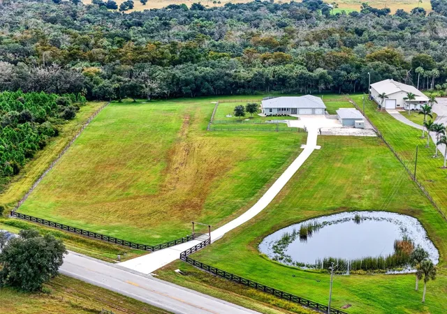 Single family home for sale at 5420 SW County Rd 769, ARCADIA, FL 34269 | MLS# A4709116