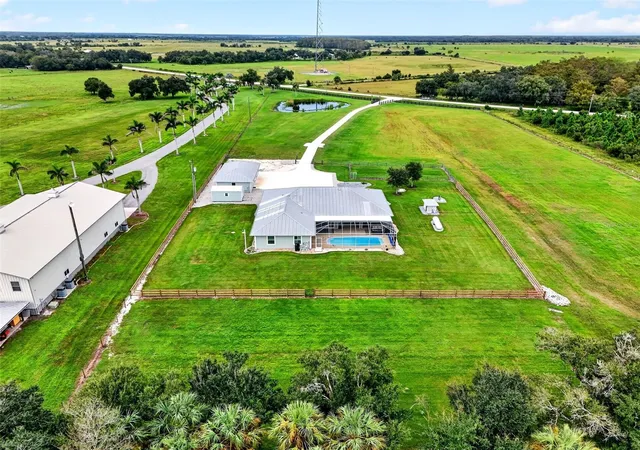 Photo 3 of Single family home for sale at 5420 SW County Rd 769, Arcadia, FL 34269 | MLS# A4709116 | Listing updated on 2026-10-13