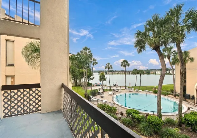 Photo 3 of Condo for sale at 610 Orange Dr #188, Altamonte Springs, FL 32701 | MLS# O6448821 | Listing updated on 2026-10-12