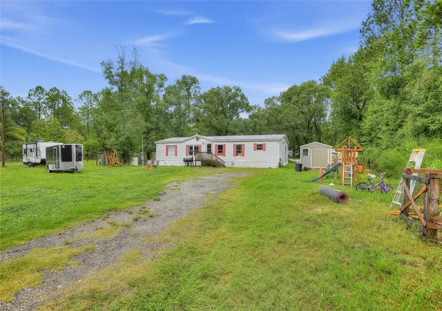 Photo 3 of Manufactured home for sale at 4705 Roberta St, Hastings, FL 32145 | MLS# O6448844 | Listing updated on 2026-10-10