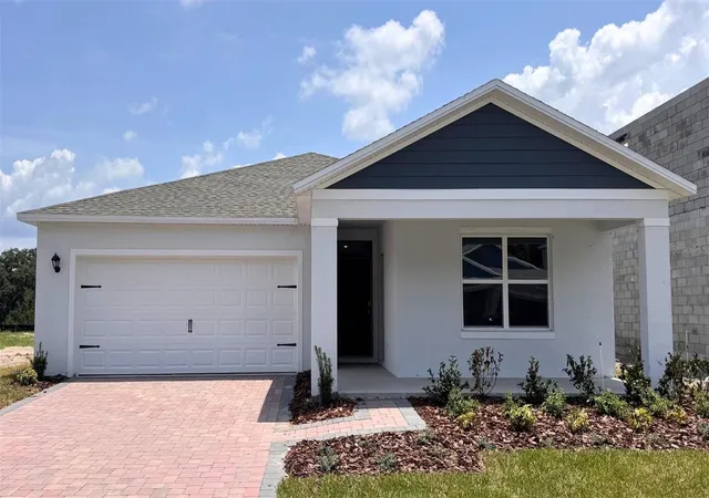 Single family home for sale at 1315 Gull Dr, APOPKA, FL 32712 | MLS# O6448848