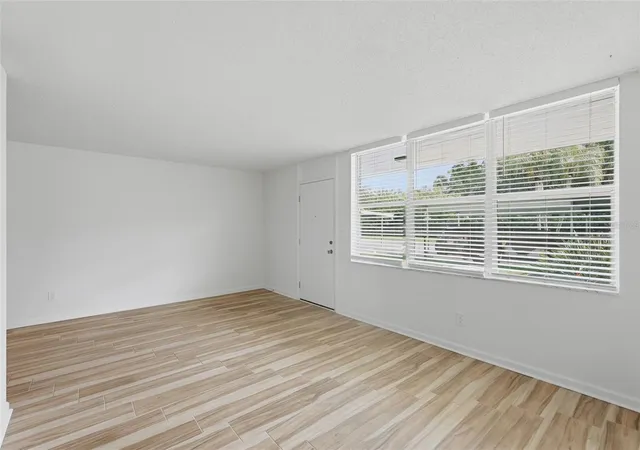 Photo 4 of Condo for sale at 4720 Locust St NE #120, Saint Petersburg, FL 33703 | MLS# TB8556793 | Listing updated on 2026-10-14