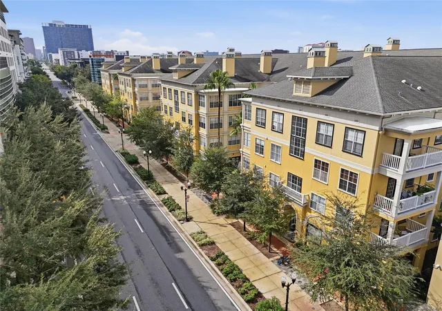 Condo for sale at 860 N Orange Ave #355, Orlando, FL 32801 | MLS# O6448851 | Listing updated on 2026-10-16