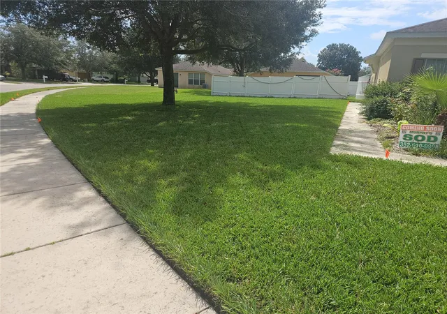 Photo 2 of Single family home for sale at 1241 Hl Flower Dr, Spring Hill, FL 34604 | MLS# TB8556794 | Listing updated on 2026-10-12