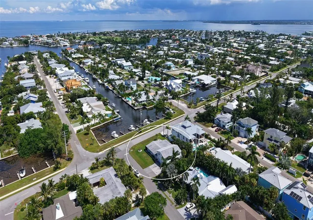 Photo 4 of House for sale at 7406 Marina Dr #A and B, Holmes Beach, FL 34217 | MLS# A4709127 | Listing updated on 2026-10-19