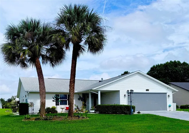 Photo 1 of Single family home for sale at 26162 Newcombe Cir, Leesburg, FL 34748 | MLS# G5118903 | Listing updated on 2026-10-21