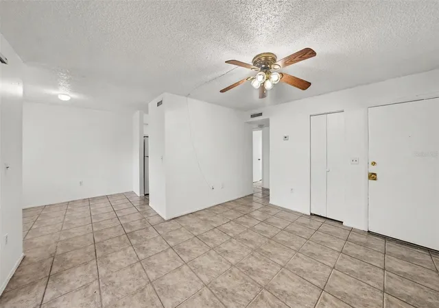 Photo 3 of Condo for sale at 305 E Wellington Ct #64, Tampa, FL 33604 | MLS# TB8556806 | Listing updated on 2026-10-10