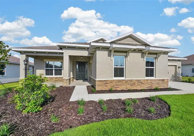 Photo 4 of Single family home for sale at 10330 SW 106th Court, Ocala, FL 34481 | MLS# OM733791 | Listing updated on 2026-10-10