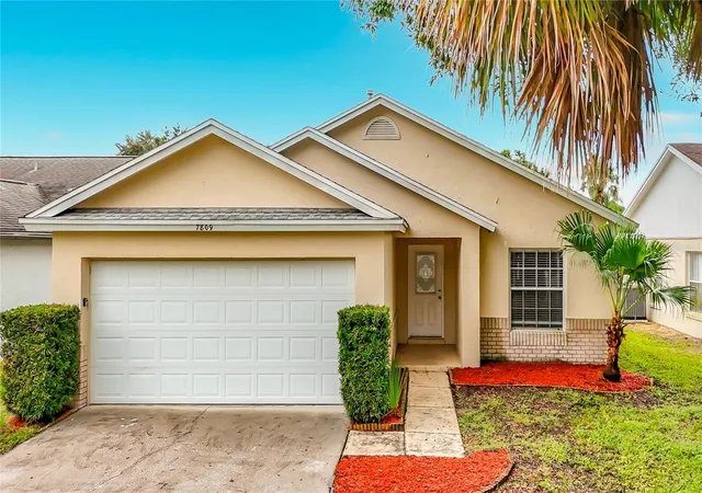 Photo 1 of Single family home for sale at 7809 Turkey Oak Ln, Kissimmee, FL 34747 | MLS# C7531829 | Listing updated on 2026-10-29