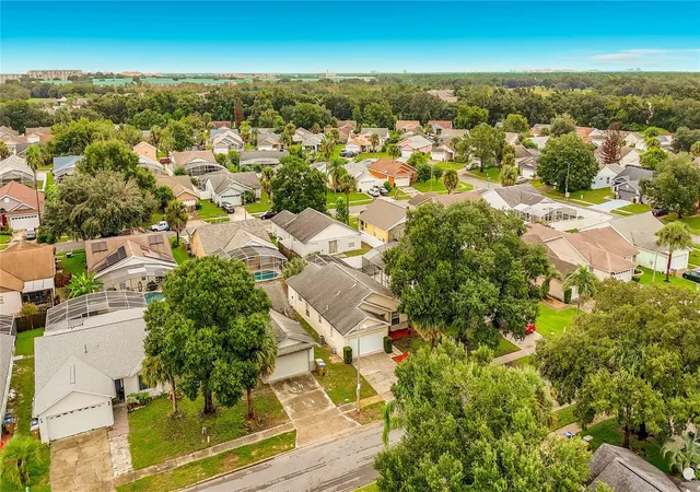 Photo 2 of Single family home for sale at 7809 Turkey Oak Ln, Kissimmee, FL 34747 | MLS# C7531829 | Listing updated on 2026-10-29