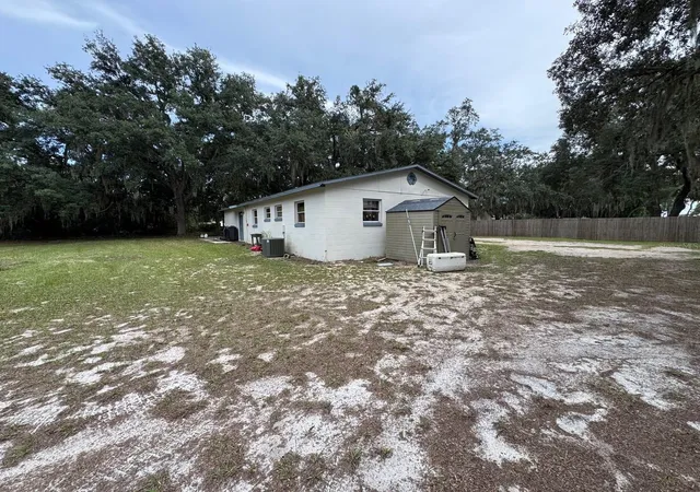 Photo 3 of Single family home for sale at 14209 Tennessee Ave, Astatula, FL 34705 | MLS# O6448878 | Listing updated on 2026-10-10