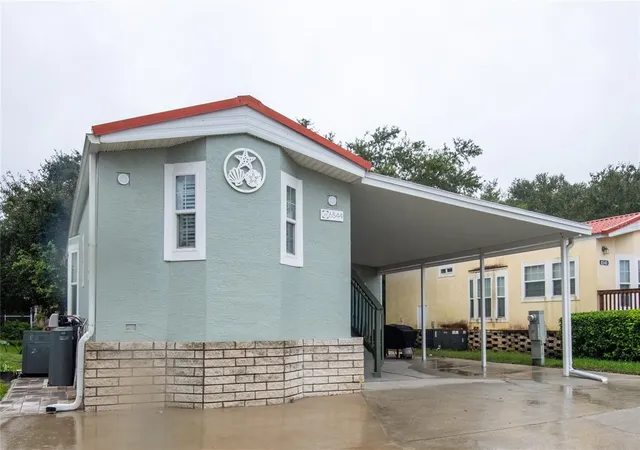 Photo 2 of Manufactured home for sale at 6544 La Mesa Rd, Land O Lakes, FL 34637 | MLS# TB8556822 | Listing updated on 2026-10-11