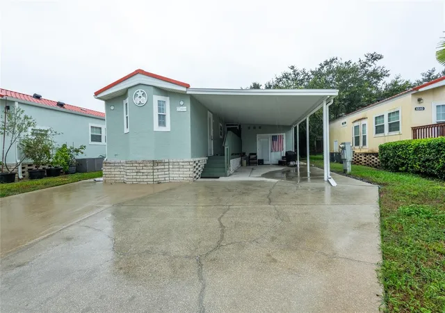 Photo 3 of Manufactured home for sale at 6544 La Mesa Rd, Land O Lakes, FL 34637 | MLS# TB8556822 | Listing updated on 2026-10-11