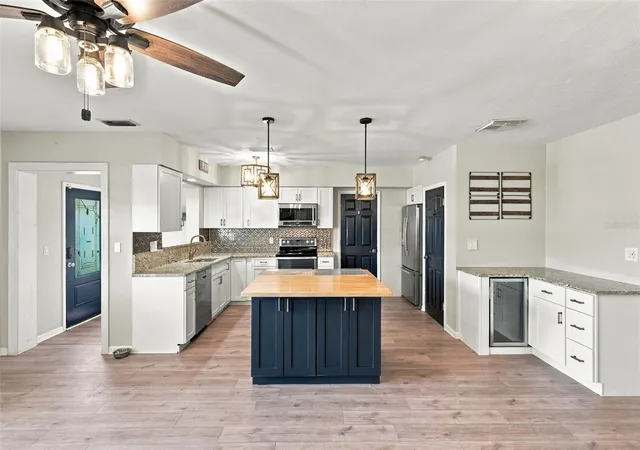 Photo 4 of Single family home for sale at 1548 Orange St, Clearwater, FL 33756 | MLS# TB8556828 | Listing updated on 2026-10-17