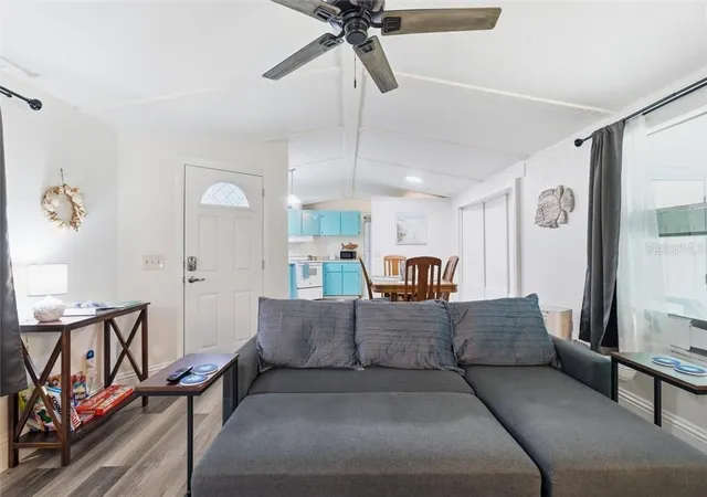 Photo 3 of Single family home for sale at 8011 W Fern Pl, Homosassa, FL 34448 | MLS# CC858494 | Listing updated on 2026-10-11