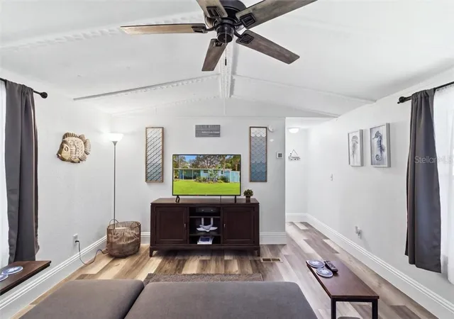 Photo 4 of Single family home for sale at 8011 W Fern Pl, Homosassa, FL 34448 | MLS# CC858494 | Listing updated on 2026-10-11