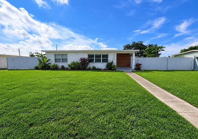 Single family home for sale at 21077 Midway Blvd, PORT CHARLOTTE, FL 33952 | MLS# C7531835