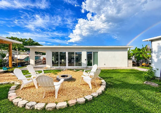 Photo 2 of Single family home for sale at 21077 Midway Blvd, Port Charlotte, FL 33952 | MLS# C7531835 | Listing updated on 2026-10-22