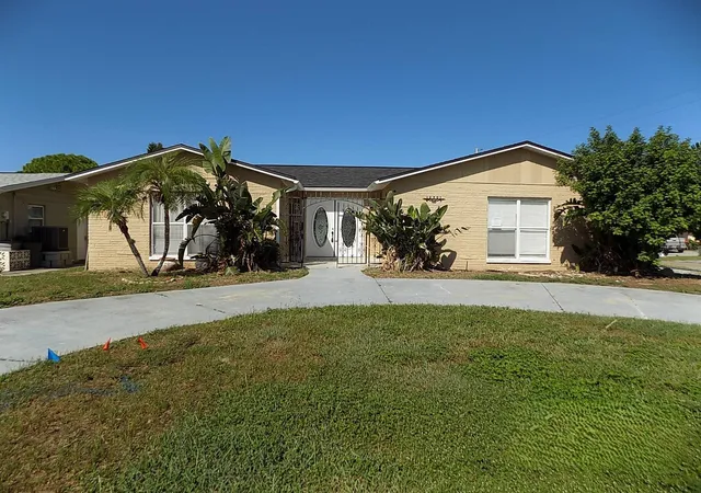 Single family home for sale at 13701 Garris Dr, HUDSON, FL 34667 | MLS# W7890234