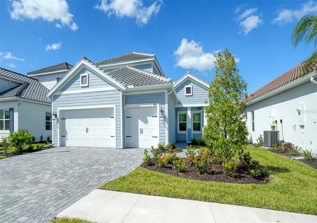 Single family home for sale at 8039 Anthirium Loop, SARASOTA, FL 34240 | MLS# A4709142