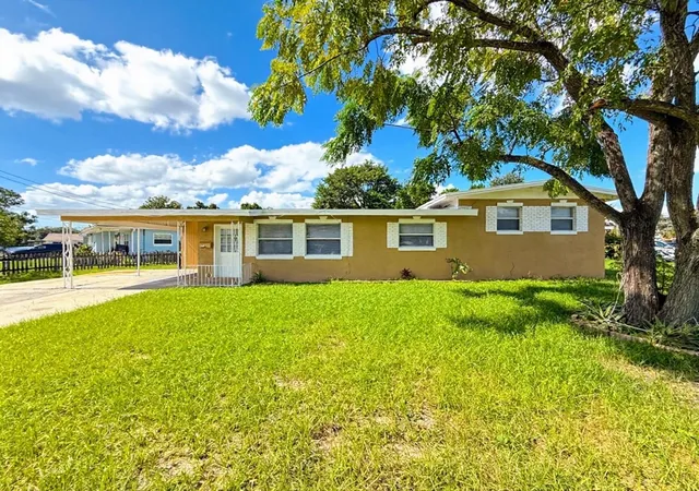 Photo 1 of Single family home for sale at 1314 Hialeah Dr, Orlando, FL 32808 | MLS# O6448908 | Listing updated on 2026-10-10