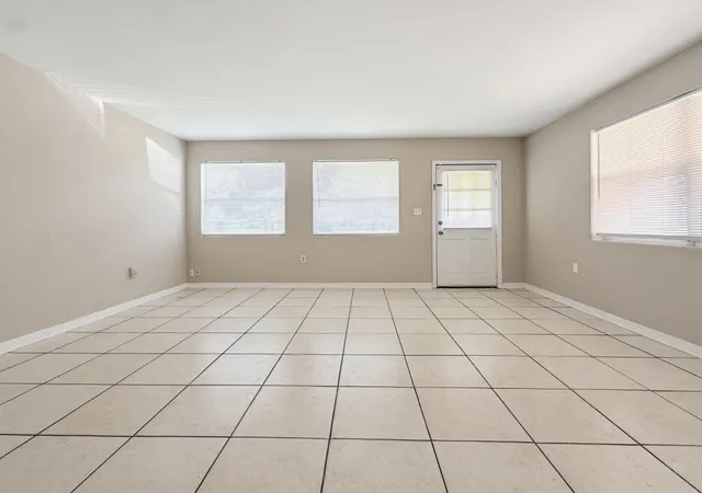 Photo 3 of Single family home for sale at 1314 Hialeah Dr, Orlando, FL 32808 | MLS# O6448908 | Listing updated on 2026-10-10