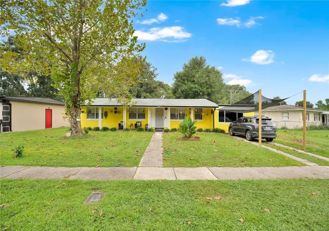 Photo 1 of Single family home for sale at 1802 Egan Dr, Orlando, FL 32822 | MLS# O6448912 | Listing updated on 2026-10-10