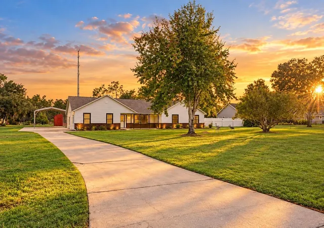 Single family home for sale at 1970 Running Horse Trl, Saint Cloud, FL 34771 | MLS# S5159280