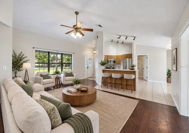 Photo 3 of Single family home for sale at 1970 Running Horse Trl, Saint Cloud, FL 34771 | MLS# S5159280 | Listing updated on 2026-10-15